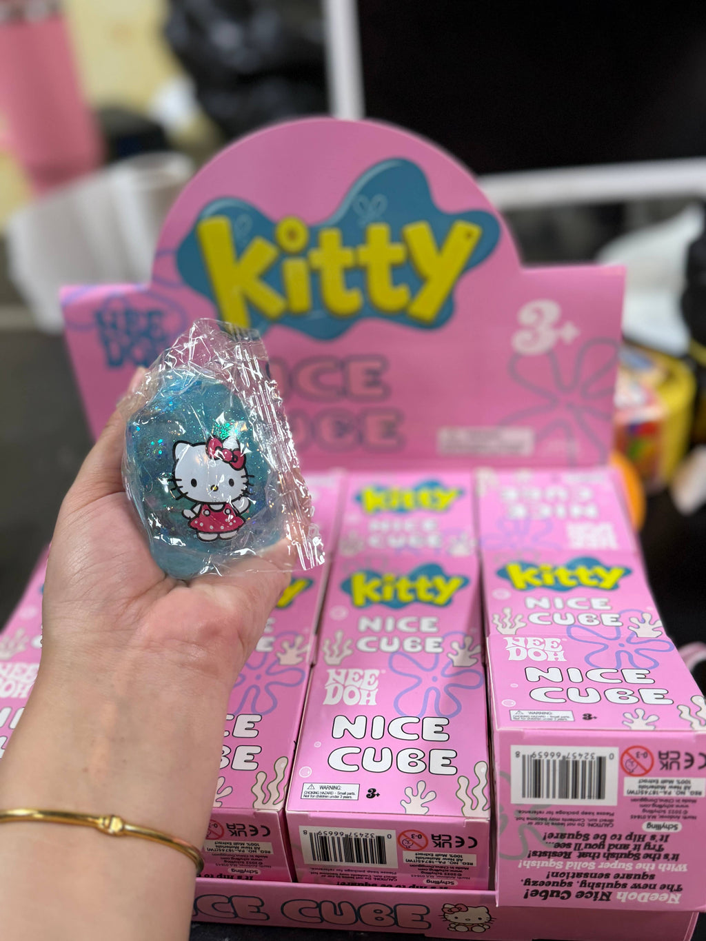 ICECube Super Squish  Stress Relief kITTYbow