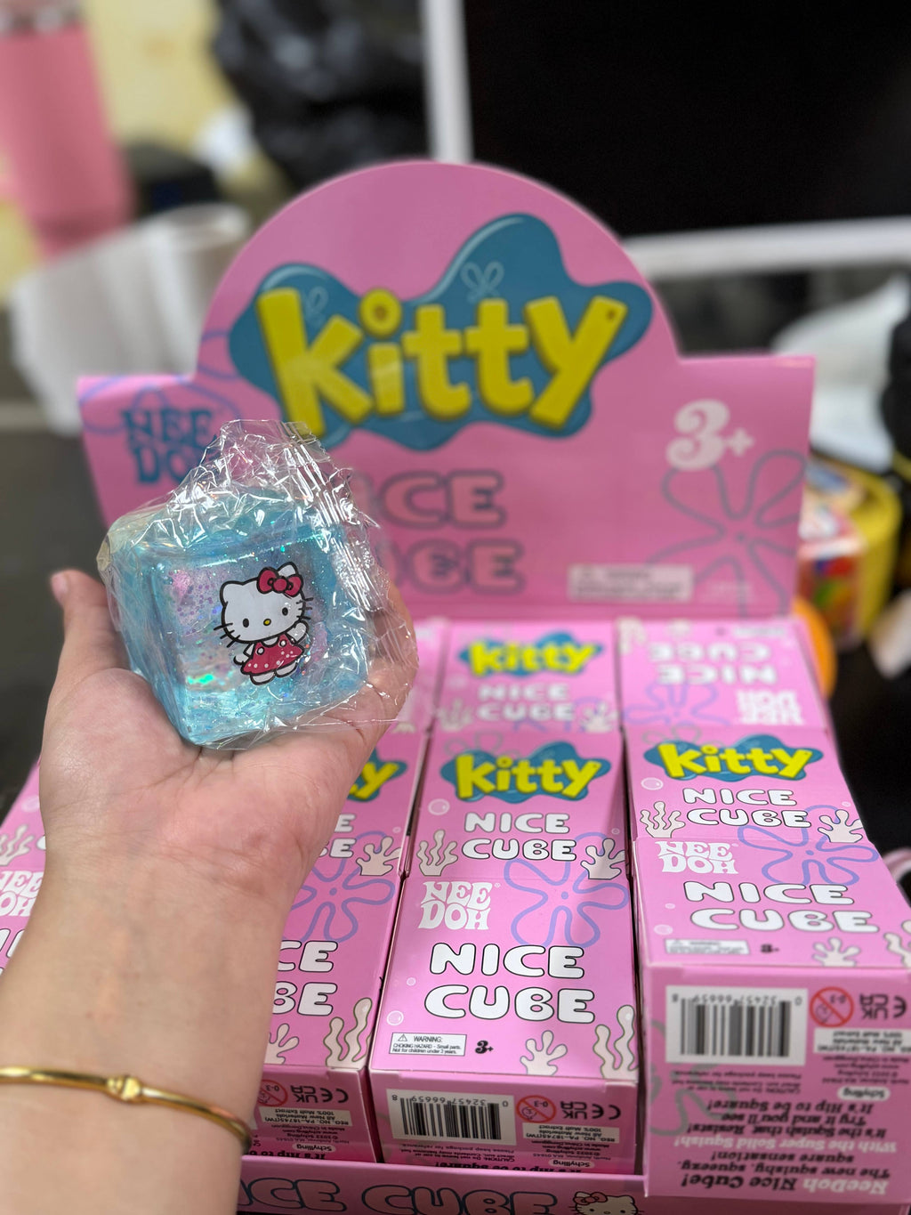 ICECube Super Squish  Stress Relief kITTYbow