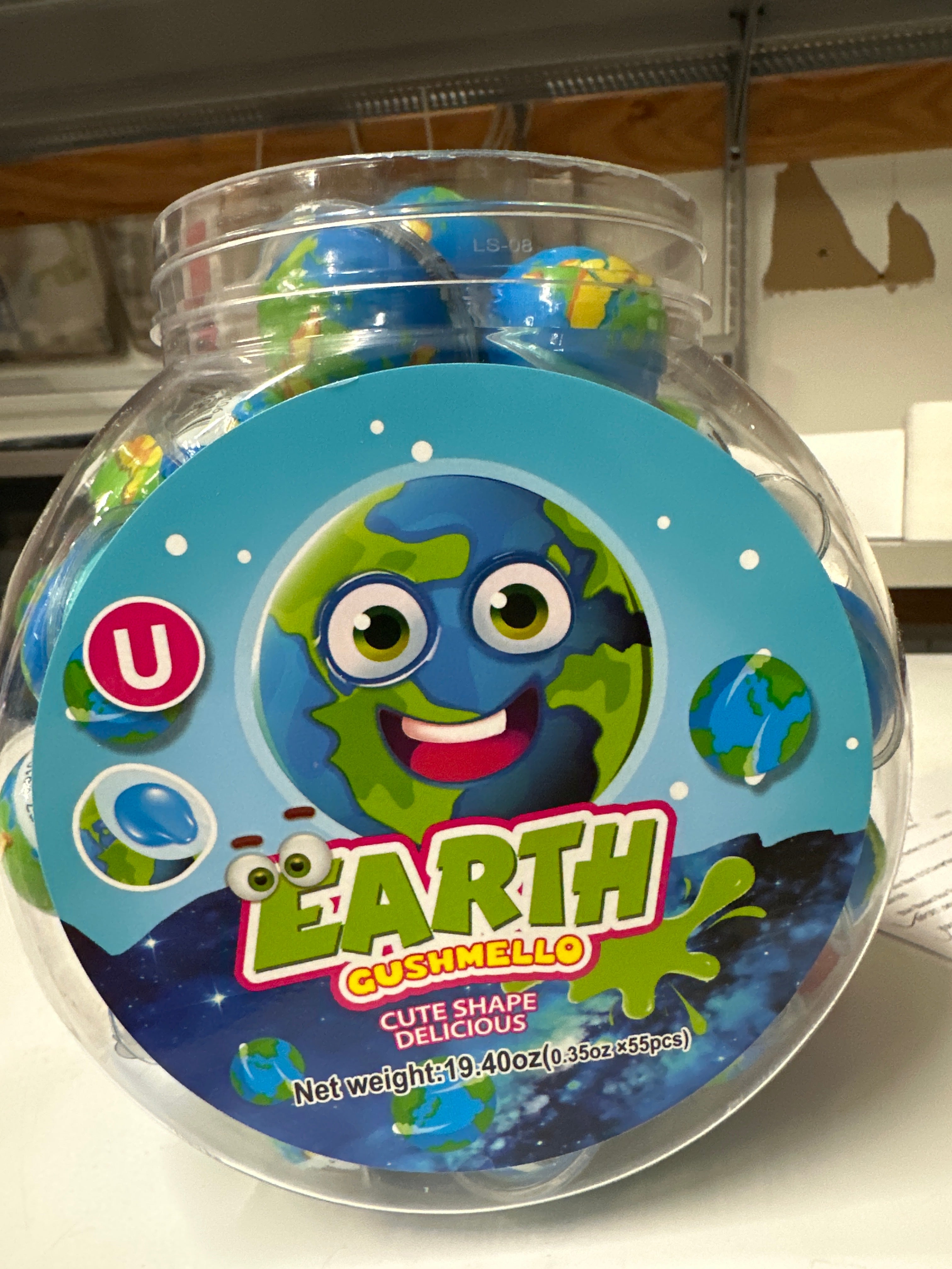 Earth Gushmello