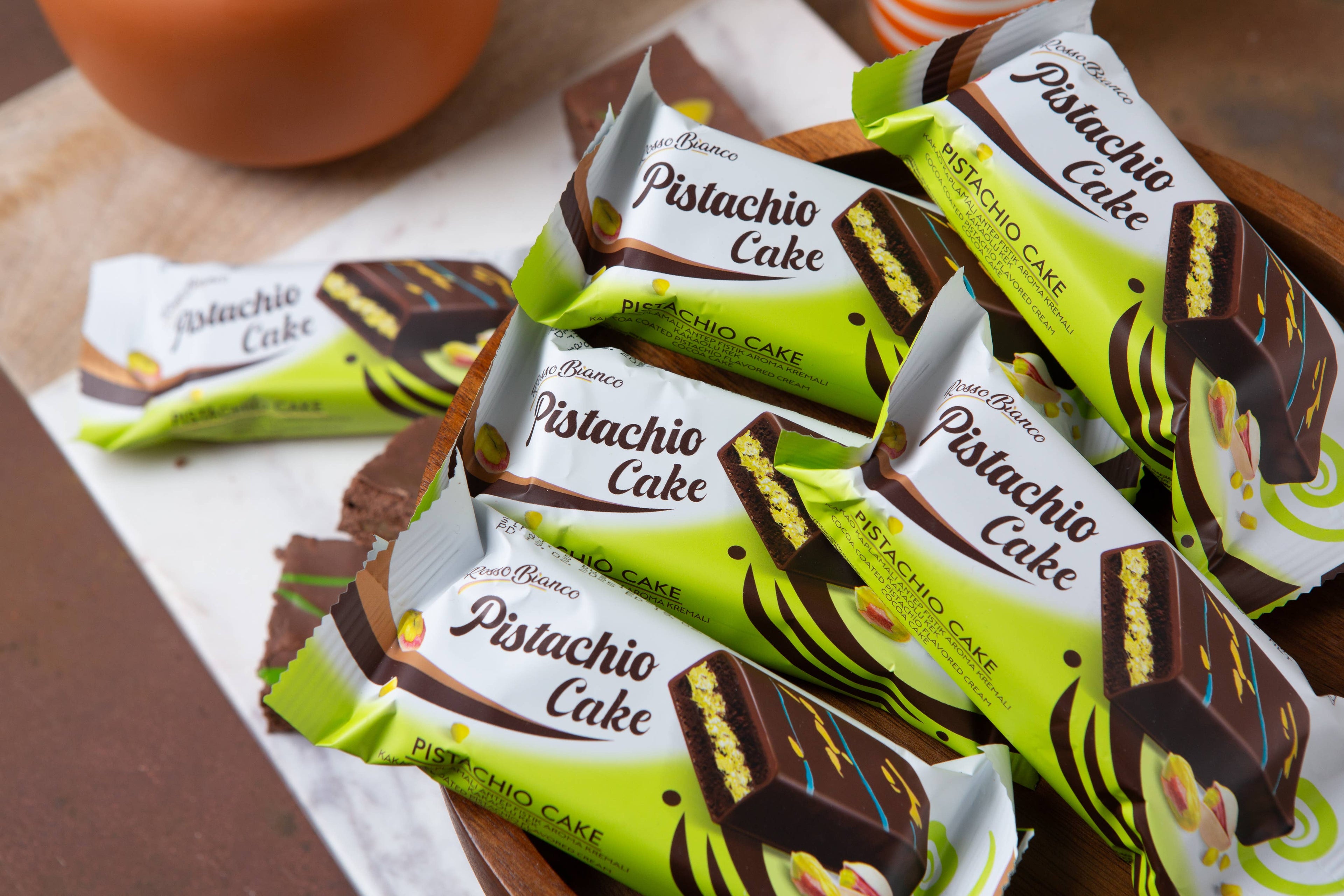 Viral Dubai Pistachio Pie Cake with Milky Chocolate