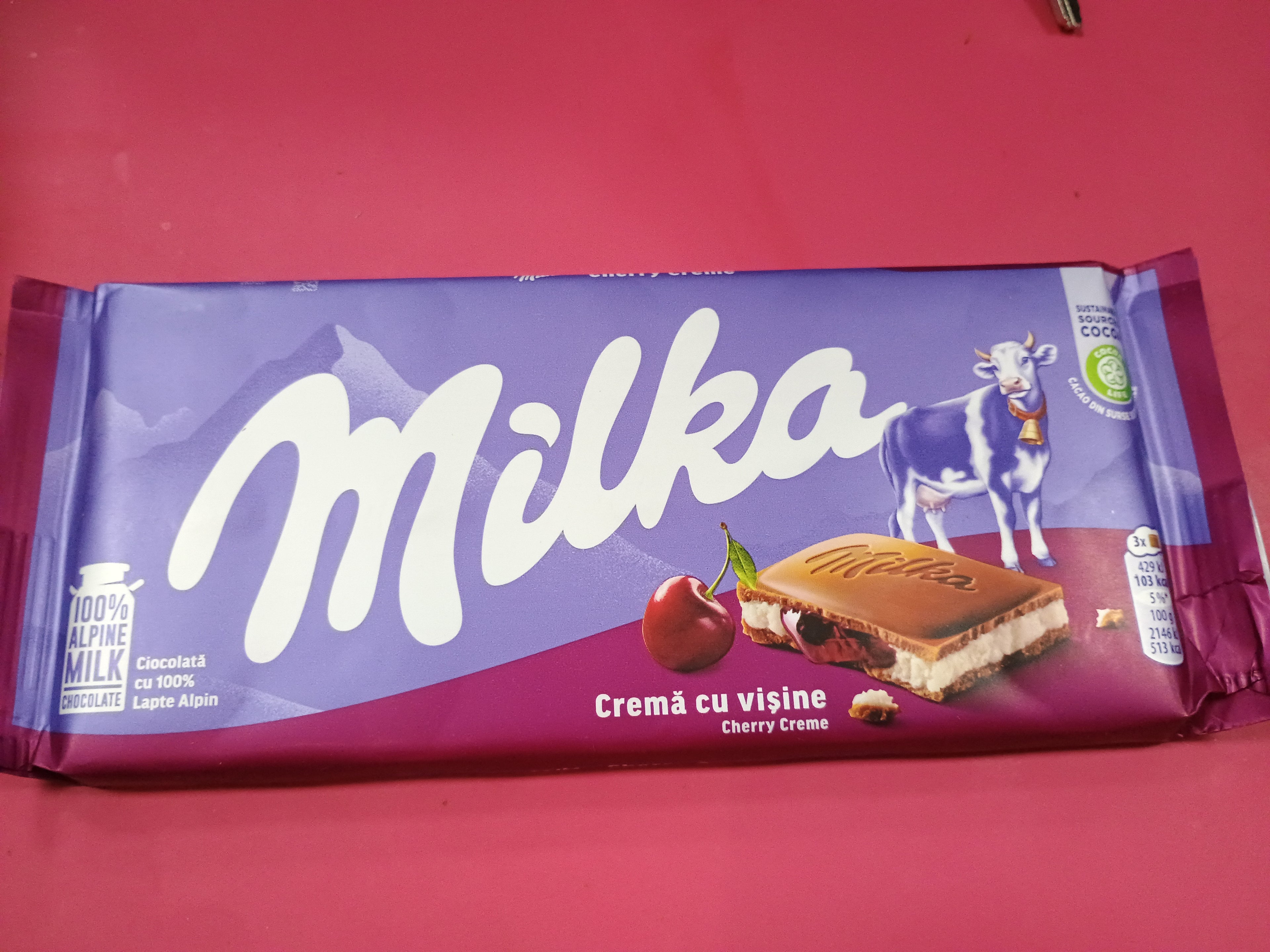 Milka cherry creame