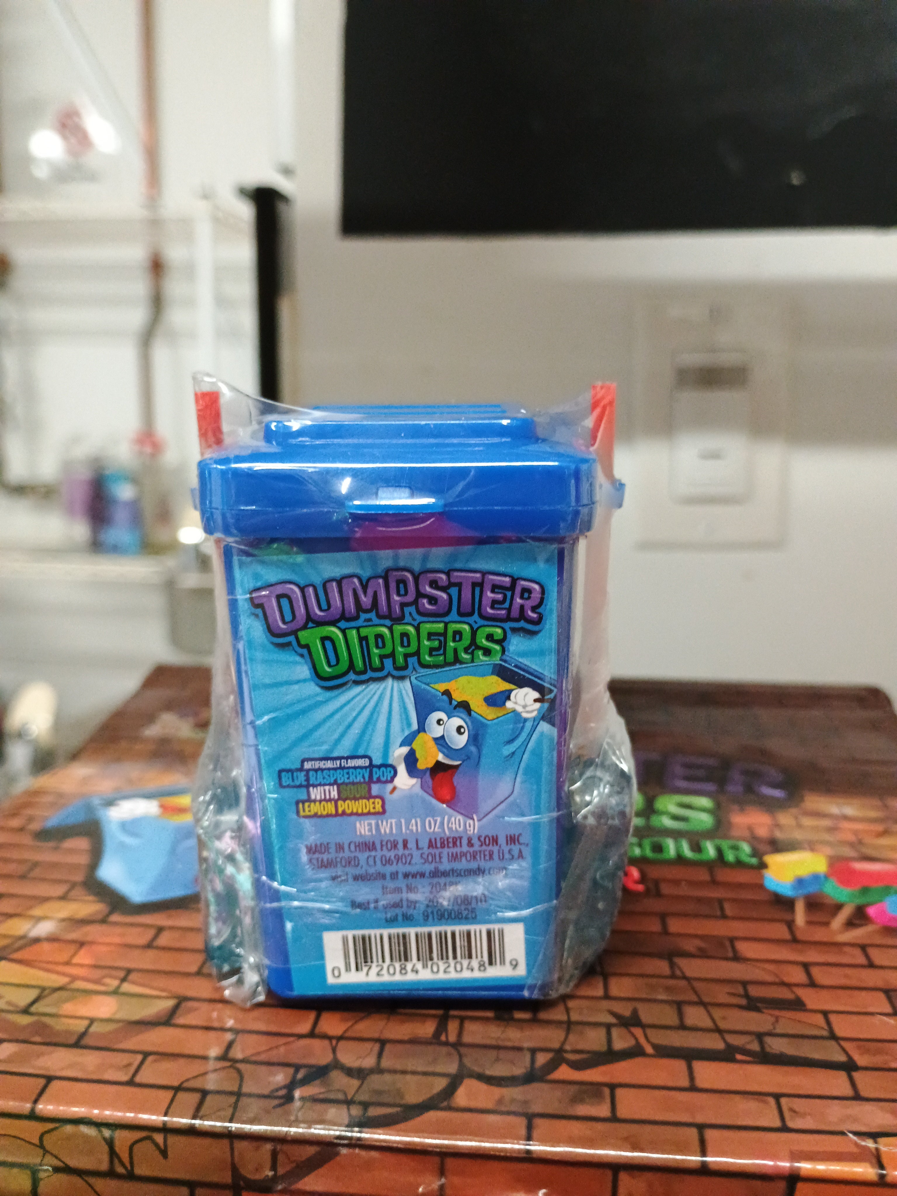 Albert dumpster dipper